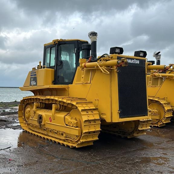 Продаю бульдозер Komatsu D155A-6,